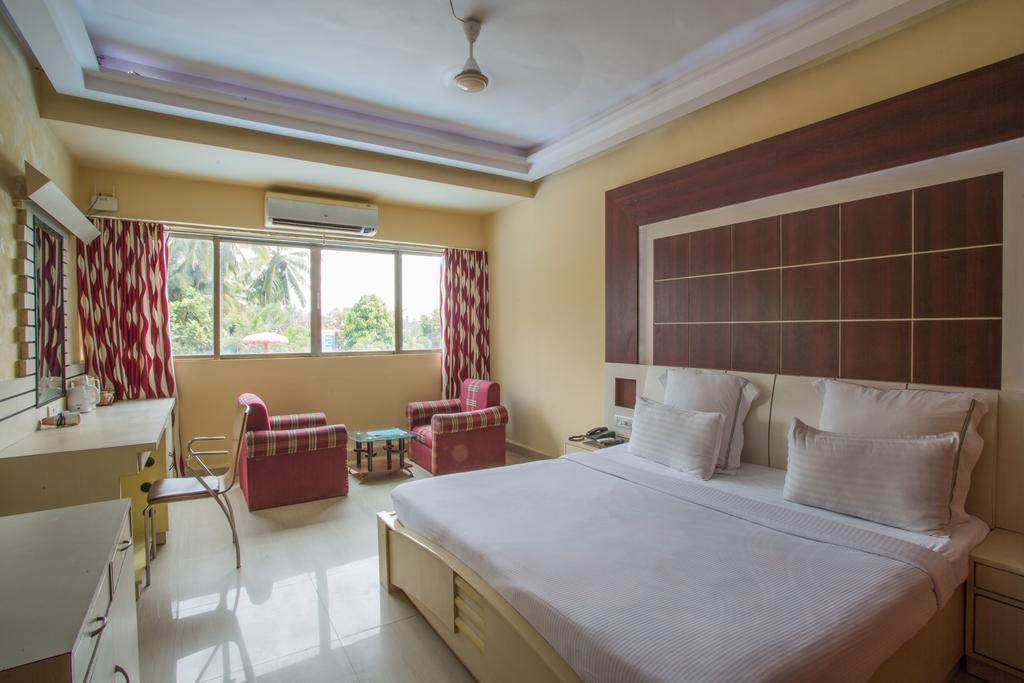 Silver Sands Beach Resort 柯瓦 客房 照片